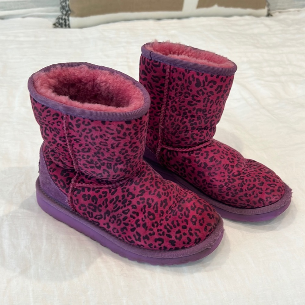 Girls Ugg boots - pink and purple leopard print